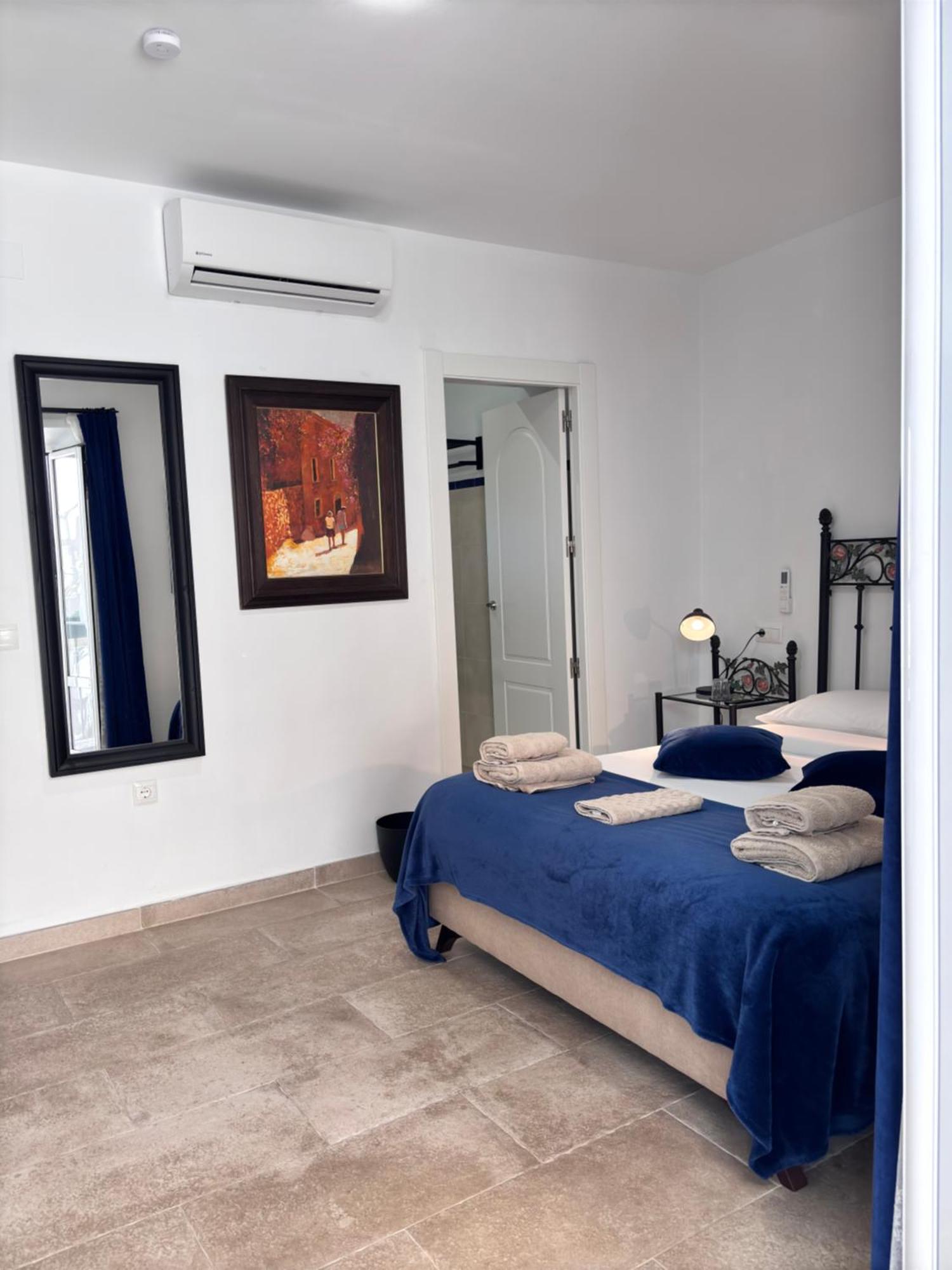 Shanti'S Andalusian Rooms Малага Екстер'єр фото