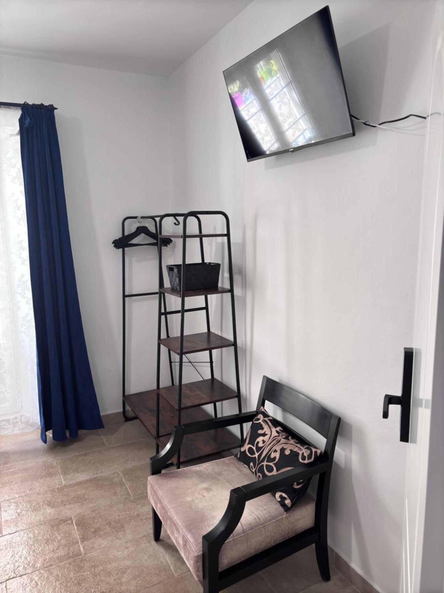 Shanti'S Andalusian Rooms Малага Екстер'єр фото